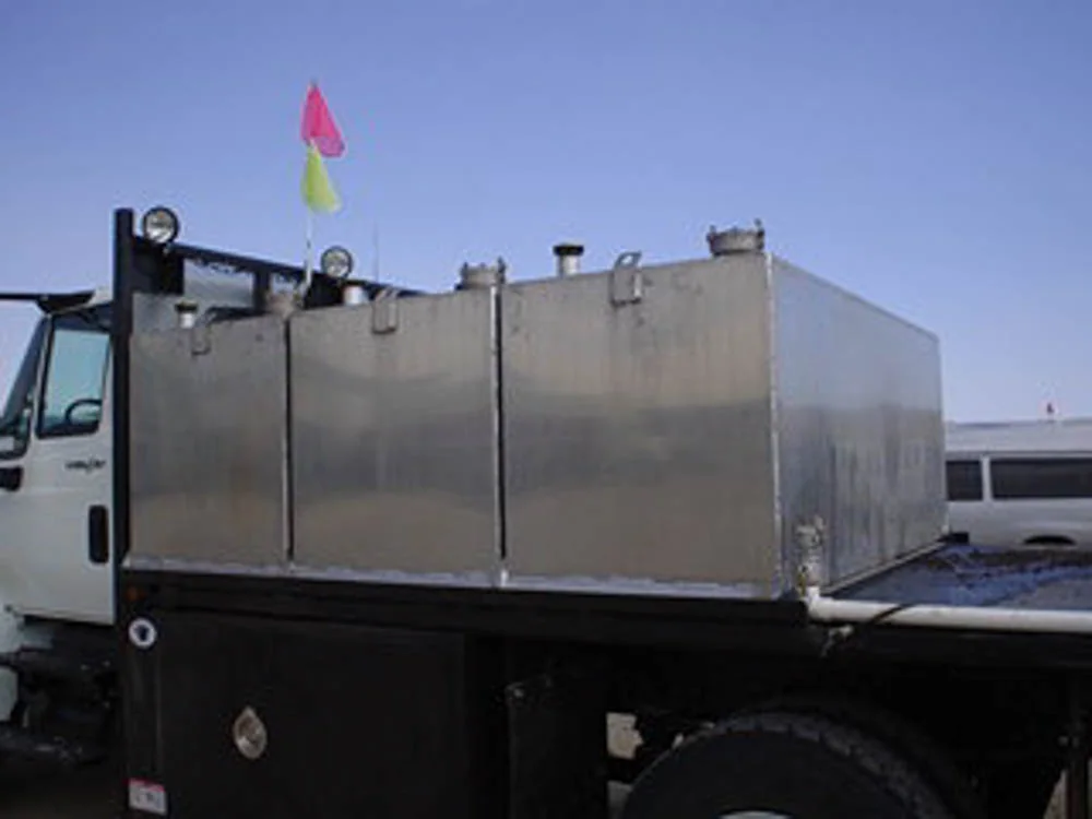 Oil tank — Largo Tank